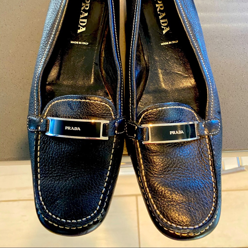 Prada Loafers 8.5 Black Pebbled Leather